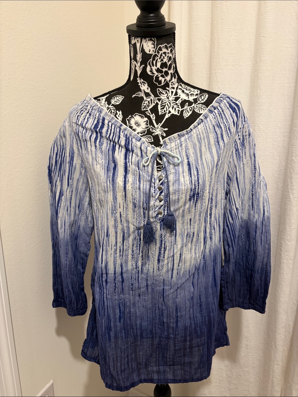 Gloria Vanderbilt Blue Ombre Lace-Up Peasant Tunic